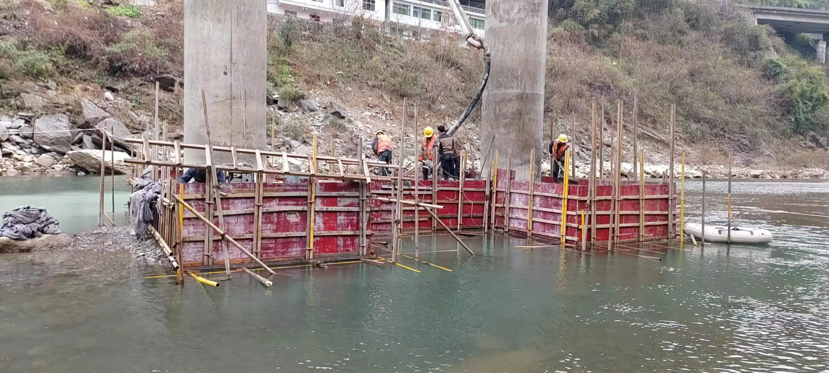 蛟河水利工程施工中堤坝渗漏原因以及防渗加固技术